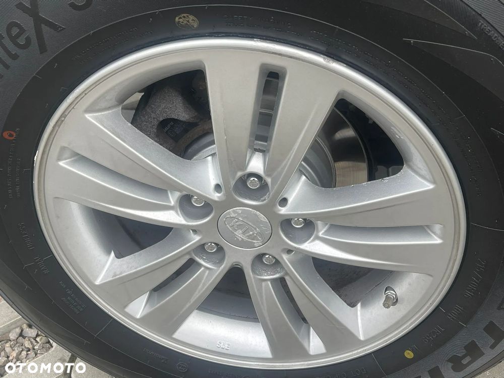 Kia Sportage 1.7 CRDI 2WD Dream-Team Edition - 30