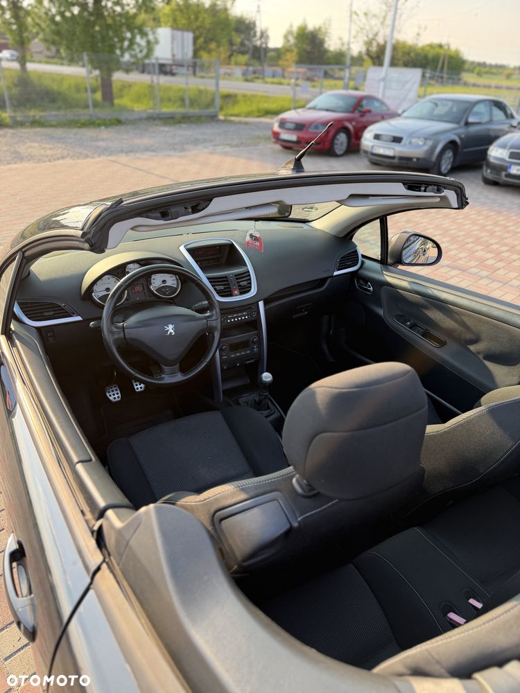 Peugeot 207 CC - 7