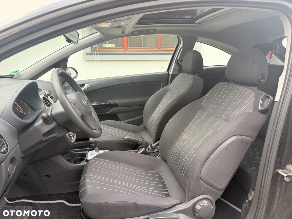 Opel Corsa 1.2 16V Silverline Easytronic - 10