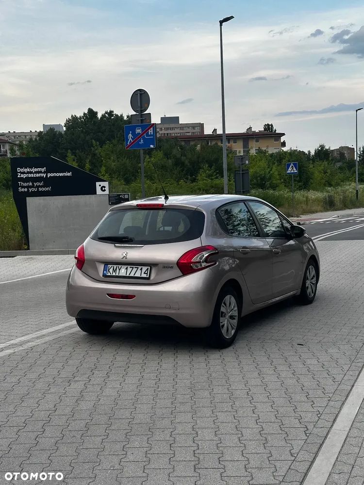 Peugeot 208 1.2 PureTech Active - 7