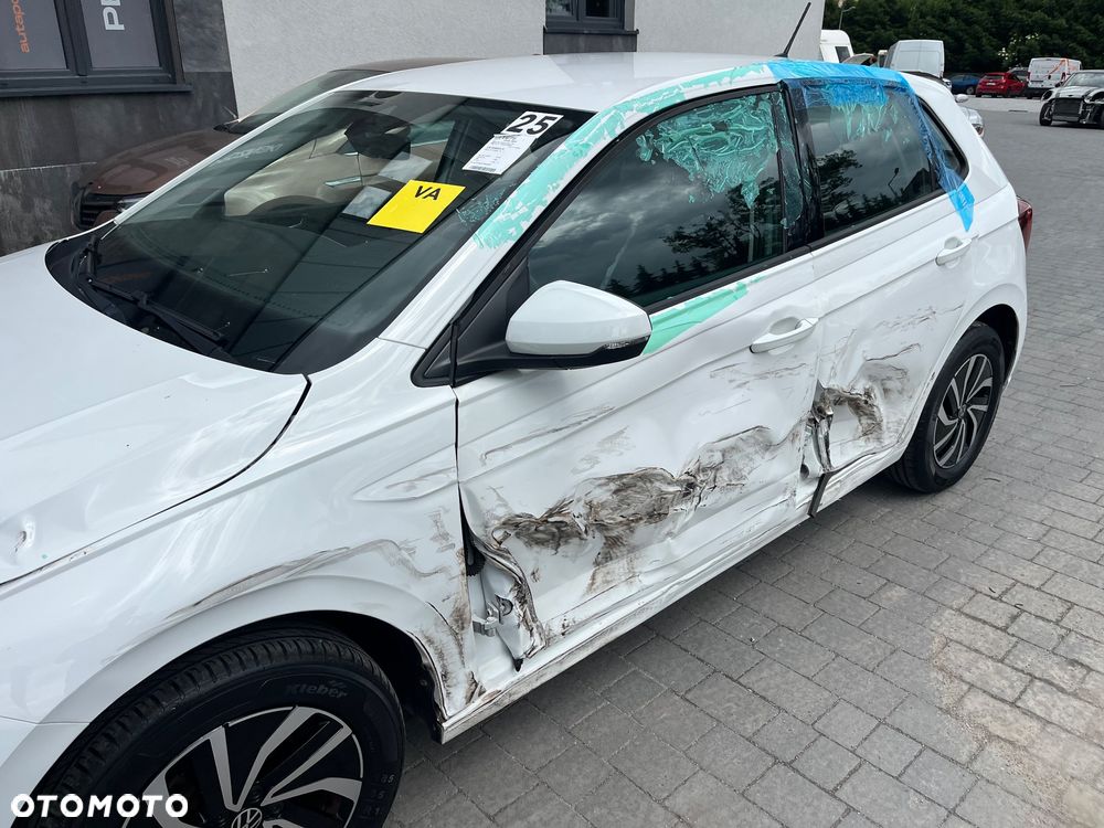 Volkswagen Polo - 11