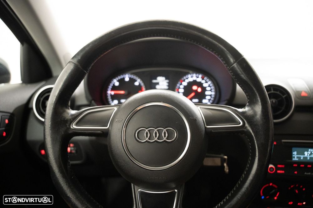 Audi A1 Sportback 1.4 TDI Design - 14
