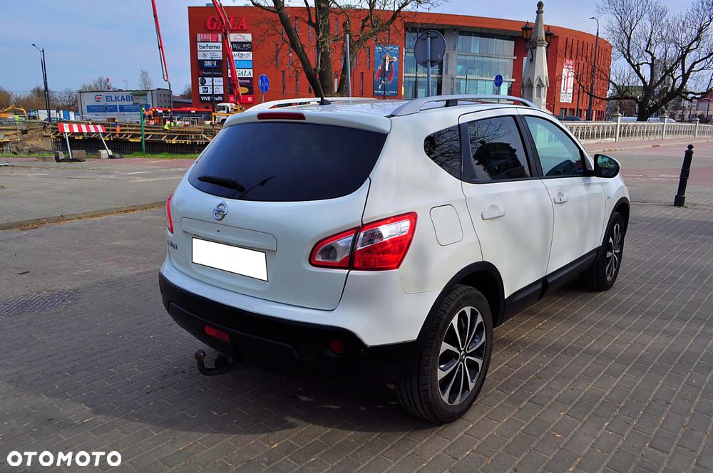 Nissan Qashqai 2.0 CVT tekna - 3