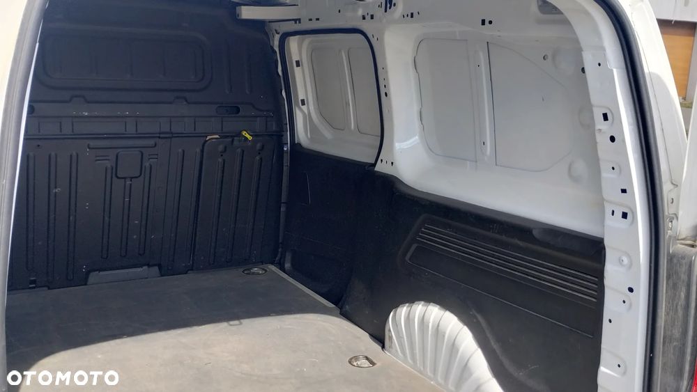 Toyota Proace City - 9
