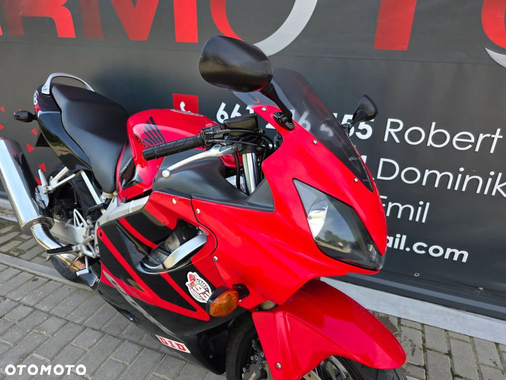 Honda CBR - 24