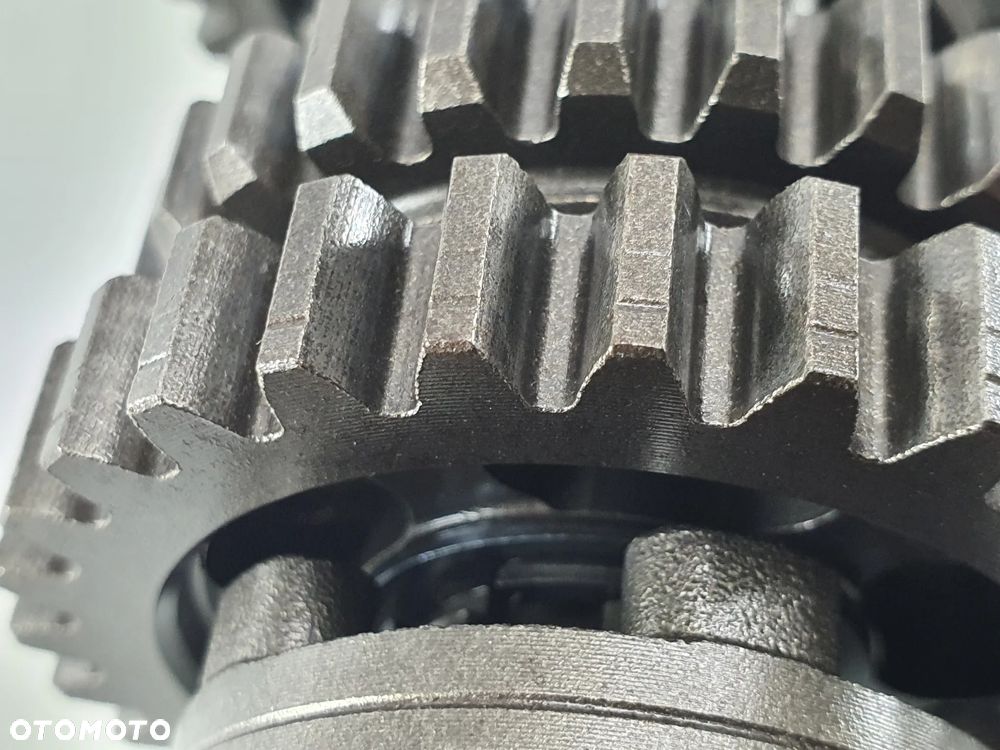 SKRZYNIA BIEGOW WALEK TRYB WODZIK  KTM DUKE 125 - 37