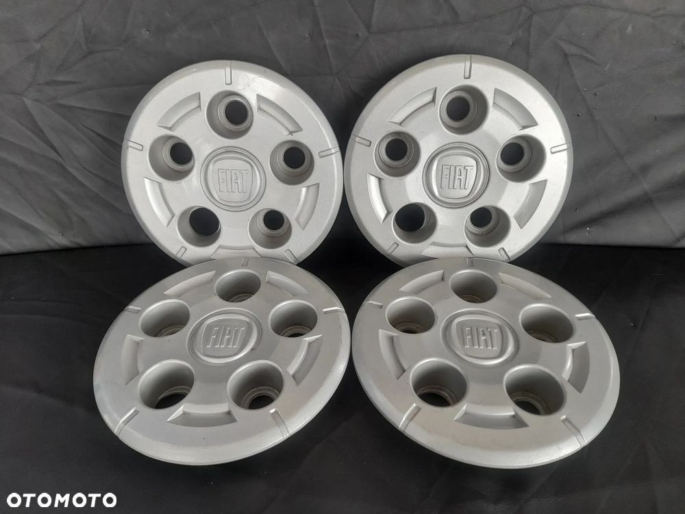 Dekle / Nakładki na felgi stalowe Fiat OE Ducato III 16" 1358876080 - 1