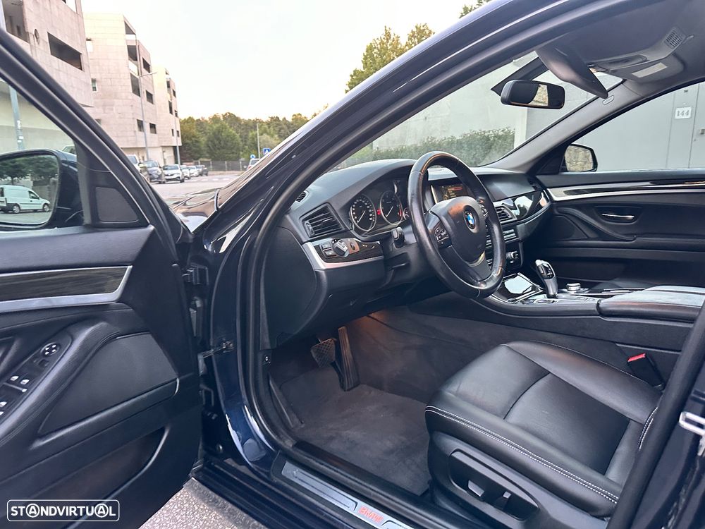 BMW 520 d Line Luxury Auto - 24