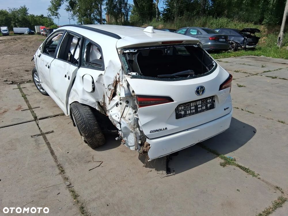 Toyota Corolla 1.8 Hybrid GR Sport Dynamic - 2