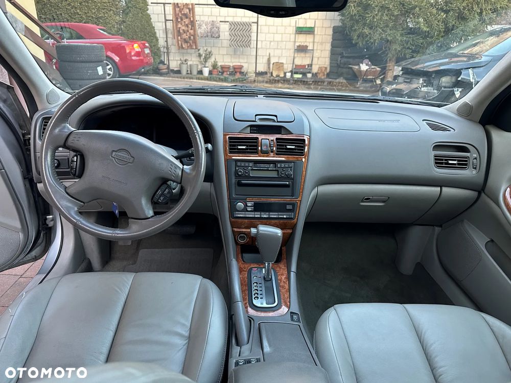 Nissan Maxima - 5