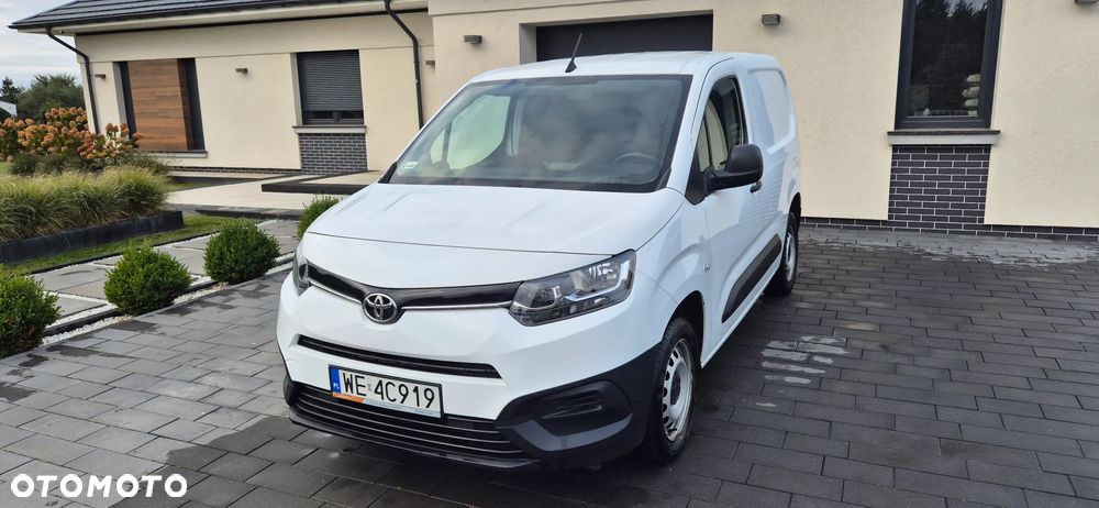 Toyota Proace City - 18