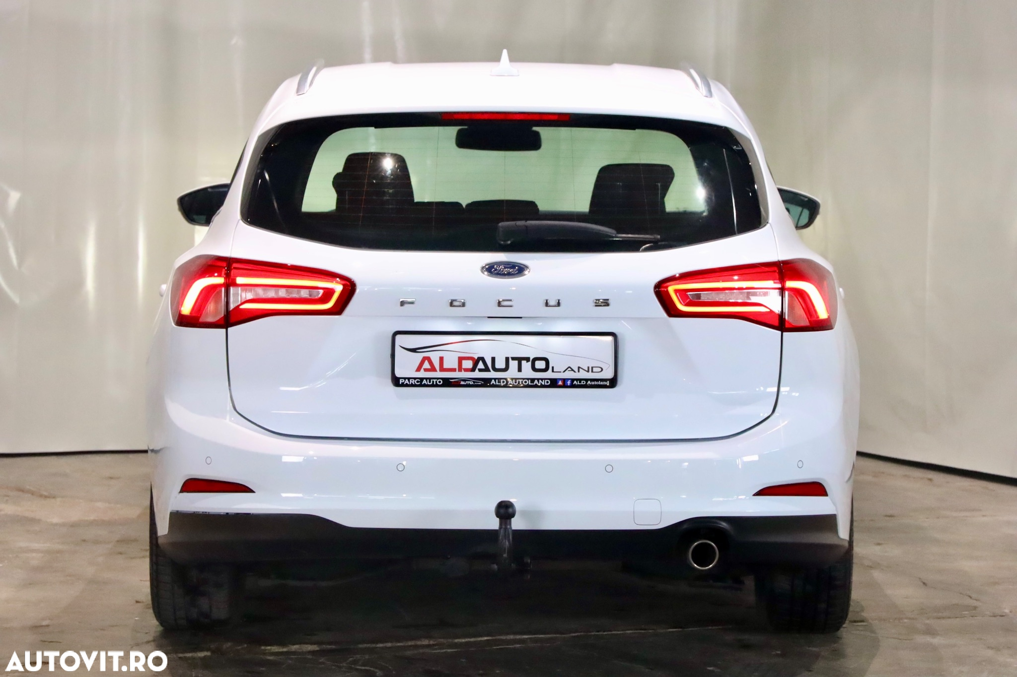 Ford Focus 1.5 EcoBlue Start-Stopp-System TITANIUM - 36