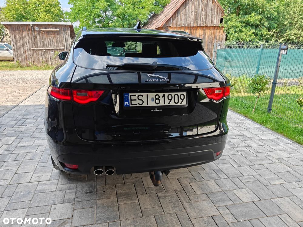 Jaguar F-Pace 2.0 i4D AWD R-Sport - 4