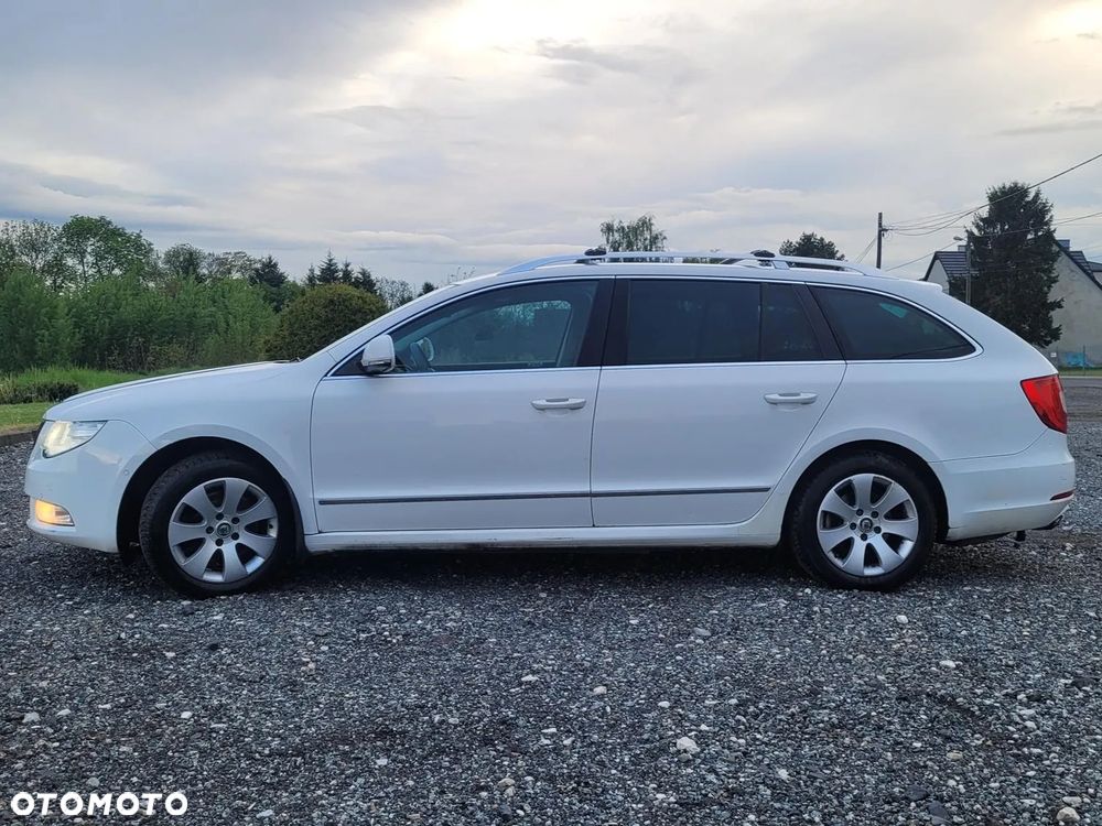 Skoda Superb 1.8 TSI Elegance DSG - 5