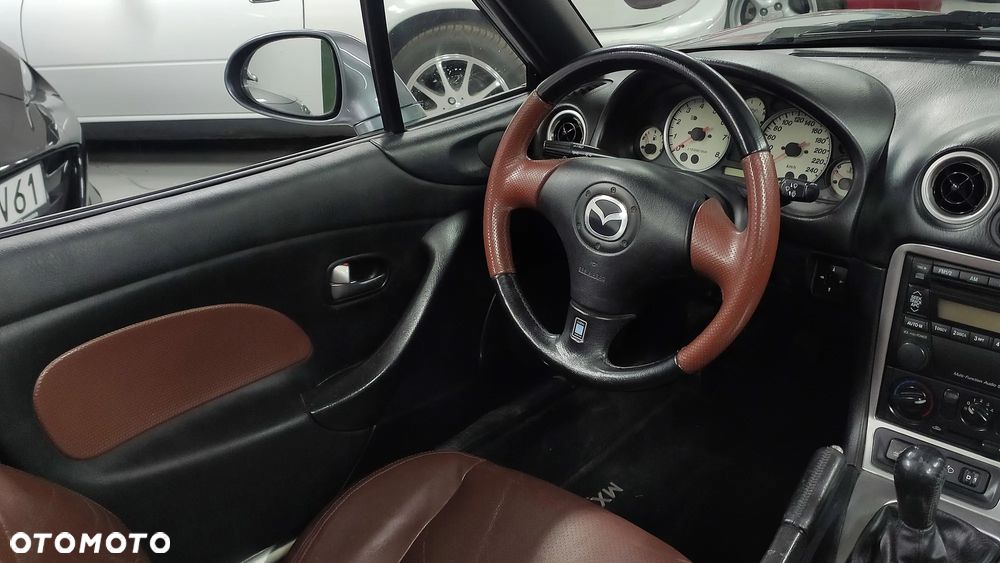 Mazda MX-5 1.6i 16V - 8
