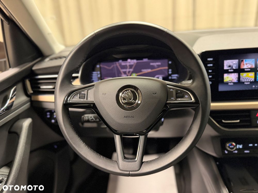 Skoda Kamiq 1.0 TSI Style - 11