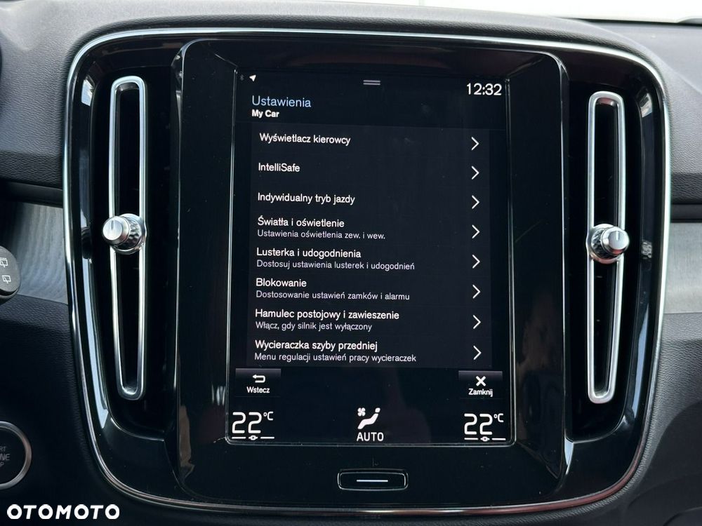 Volvo XC 40 - 33