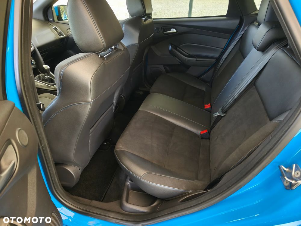 Ford Focus 2.3 EcoBoost S&S Allrad RS Blue & Black - 24