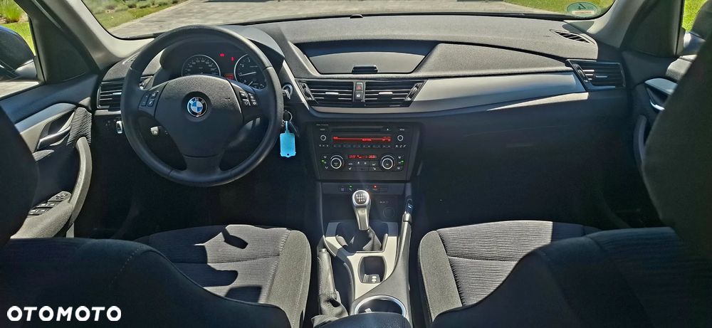 BMW X1 sDrive20i xLine - 10