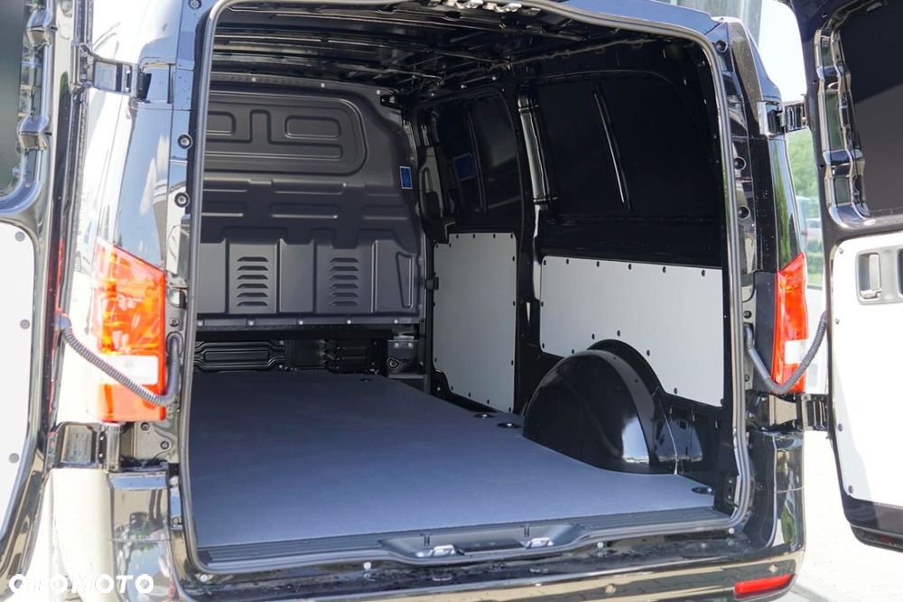 Mercedes-Benz VITO - 8