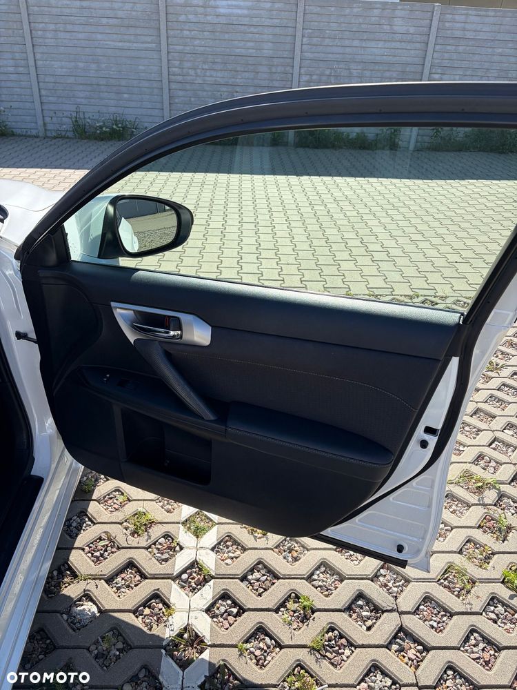 Lexus CT 200h Elegance - 13