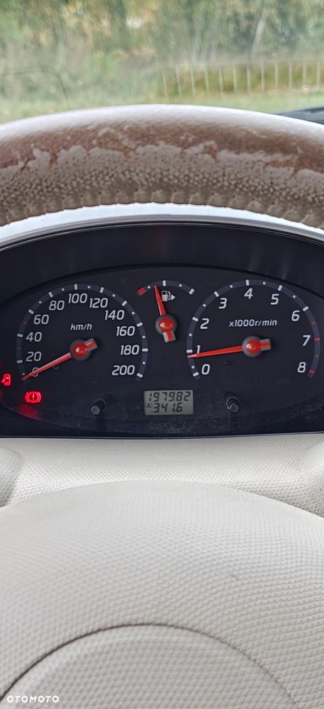 Nissan Micra - 13