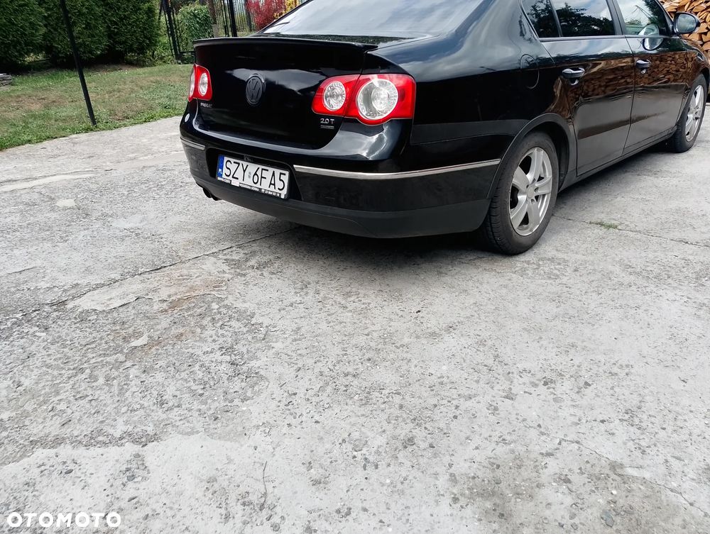 Volkswagen Passat 2.0 TSI Automatik Individual - 10