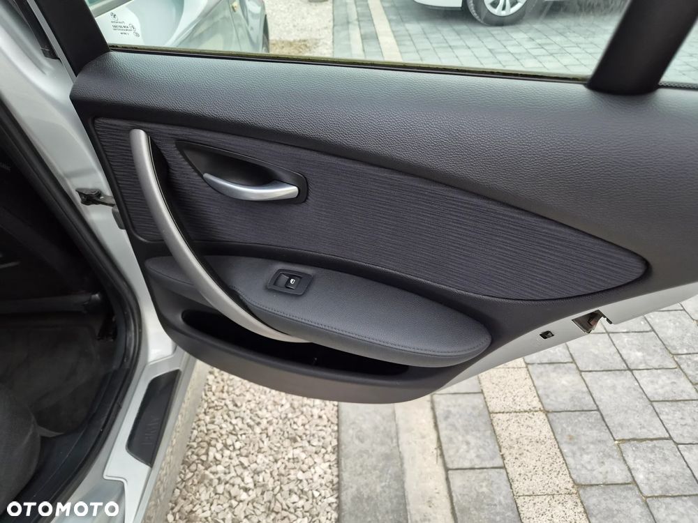 BMW Seria 1 - 20