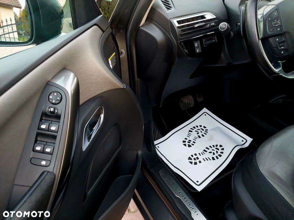 Citroën C4 SpaceTourer 1.6 PureTech Shine S&S EAT8 - 14