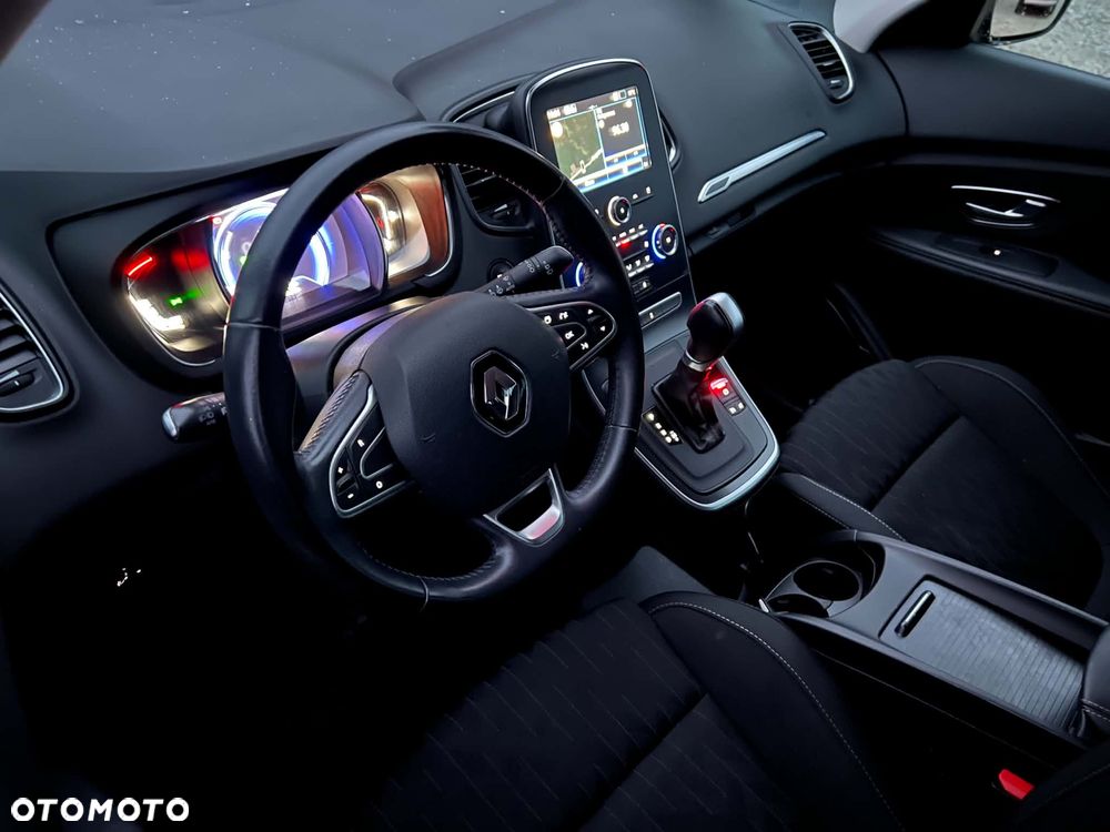 Renault Scenic TCe 140 GPF EDC LIMITED - 11