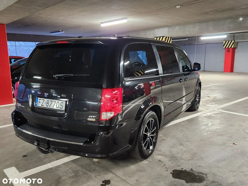 Dodge Grand Caravan 3.6 R/T - 6