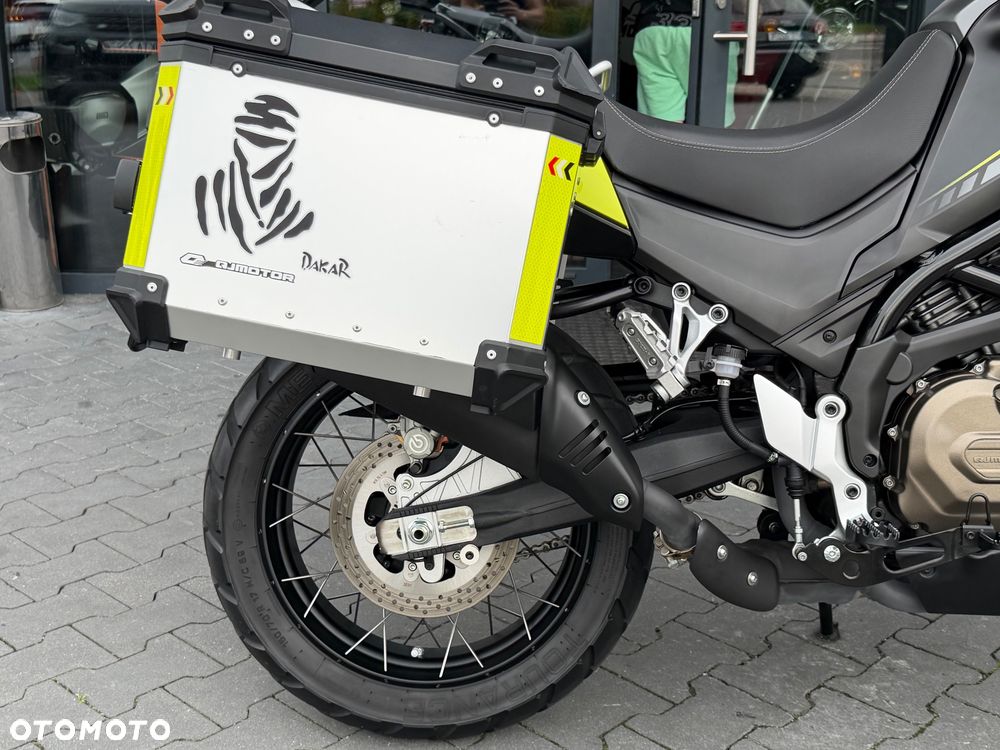 QJMOTOR SVT 650X - 6