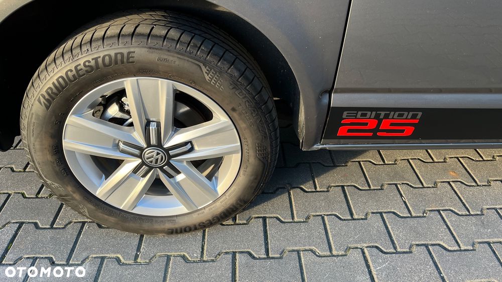 Volkswagen Multivan - 18