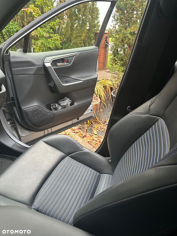 Toyota RAV4 Hybrid Selection 4x4 - 22