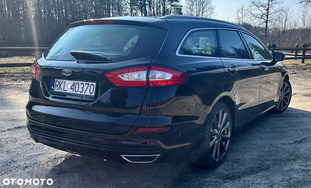 Ford Mondeo - 12
