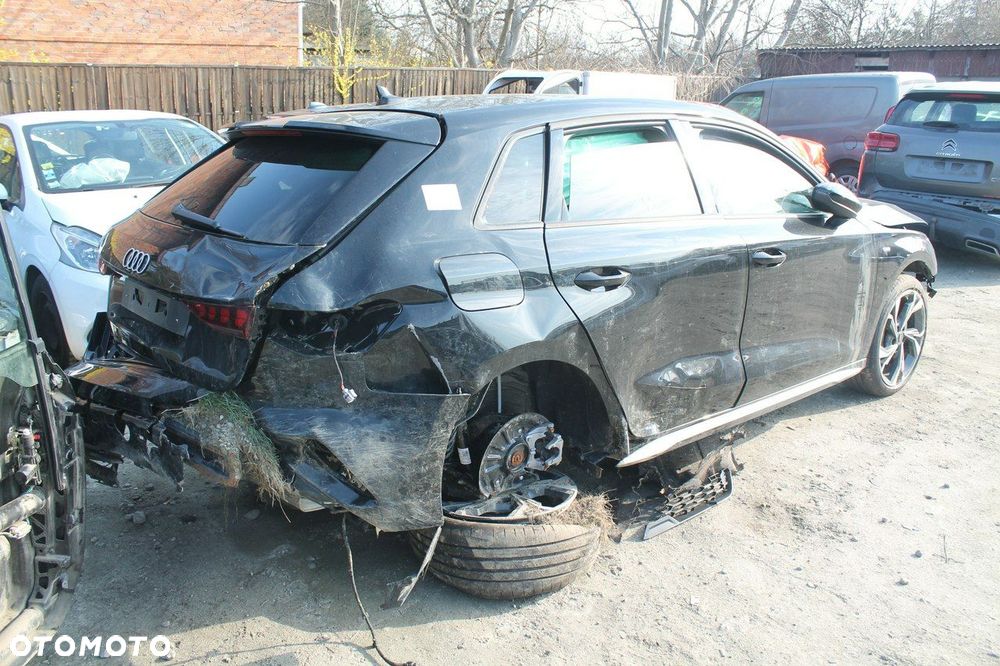 Audi A3 Sportback - 3