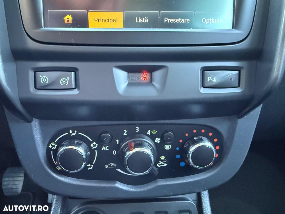 Dacia Duster dCi 110 FAP 4x4 Prestige - 30