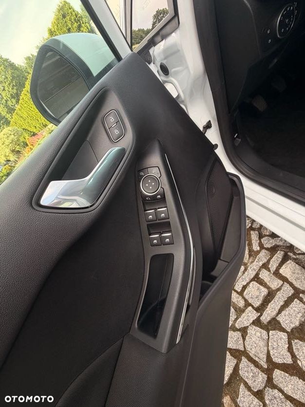Ford Fiesta 1.0 SYNC Edition - 30