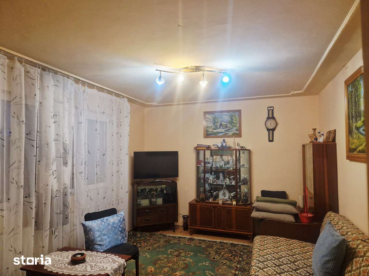 EXCLUSIV- Cafrom Imobiliare - VEST - Apartament 3 Camere de Vanzare — fotografia 3