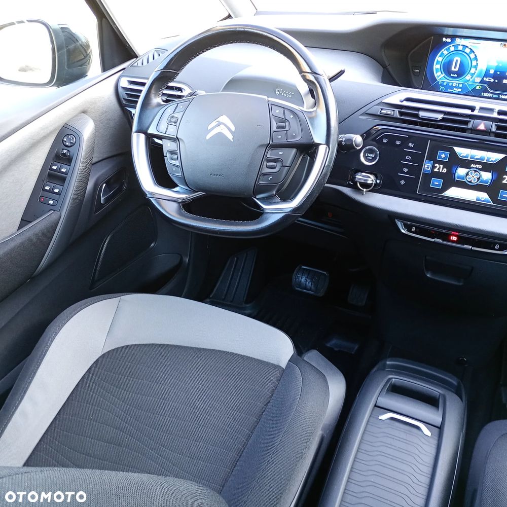 Citroën C4 Grand Picasso - 11