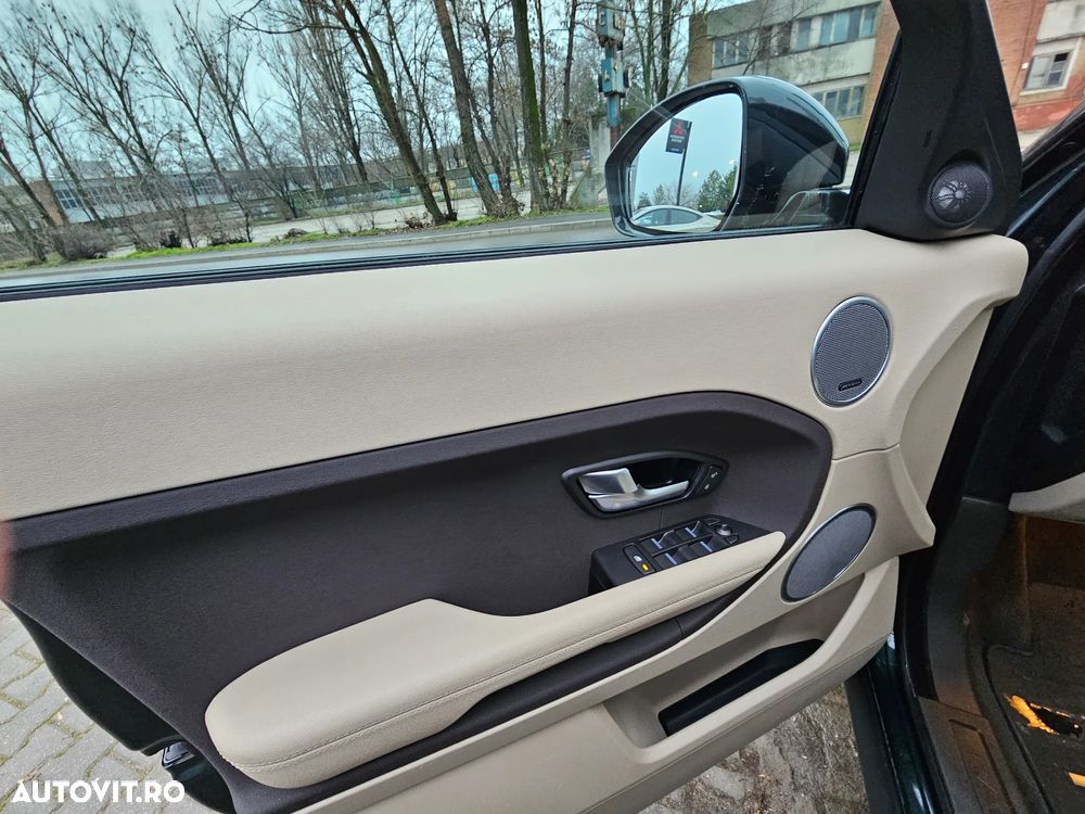 Land Rover Range Rover Evoque - 16