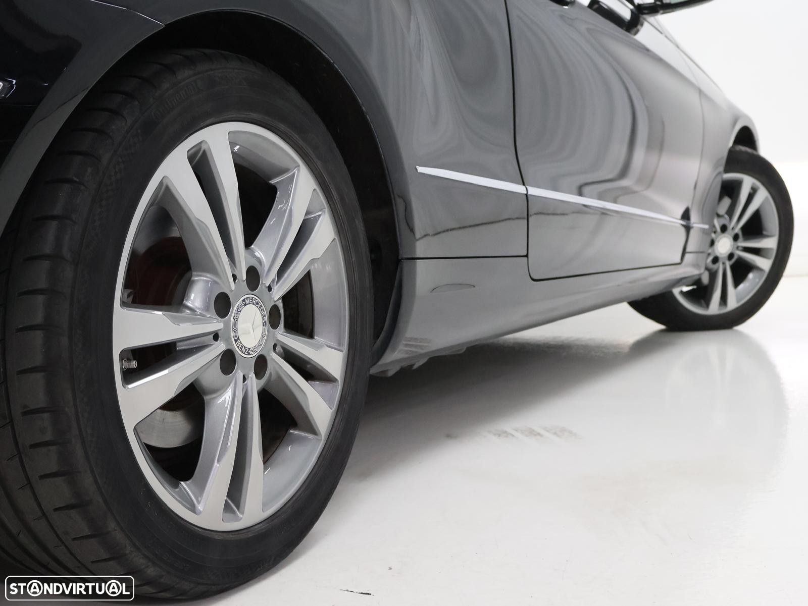 Mercedes-Benz E 250 CDi BlueEfficiency Auto - 11