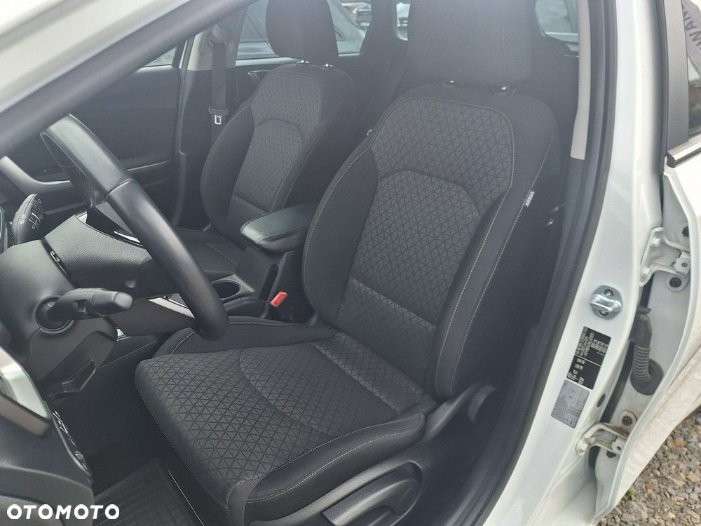 Kia Ceed 1.4 T-GDI M - 12
