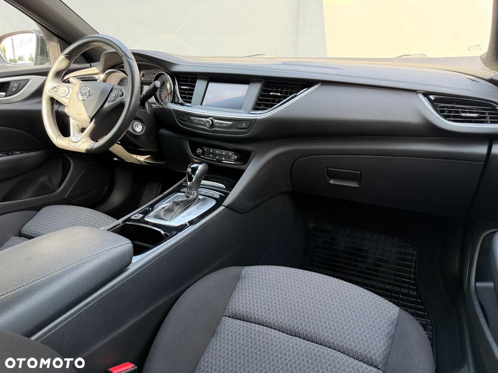 Opel Insignia 2.0 T Ultimate S&S - 24