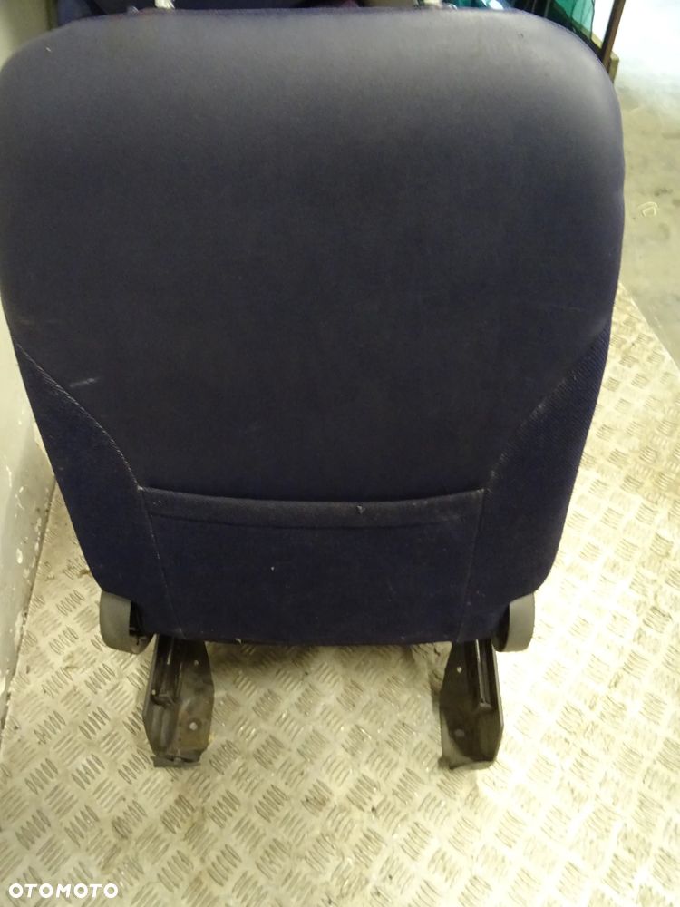 FOTEL PASAŻERA PRAWY PRZÓD FIAT MULTIPLA NR255 - 11