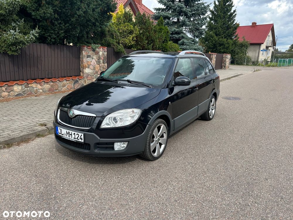 Skoda Fabia 1.6 16V Scout - 2