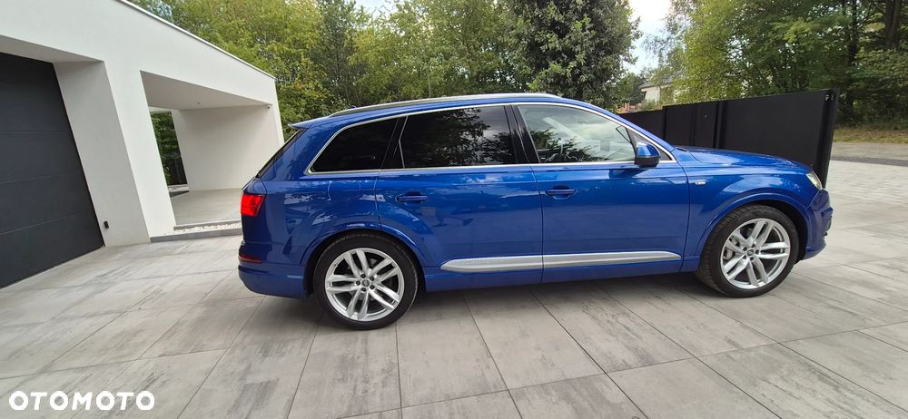 Audi Q7 - 6