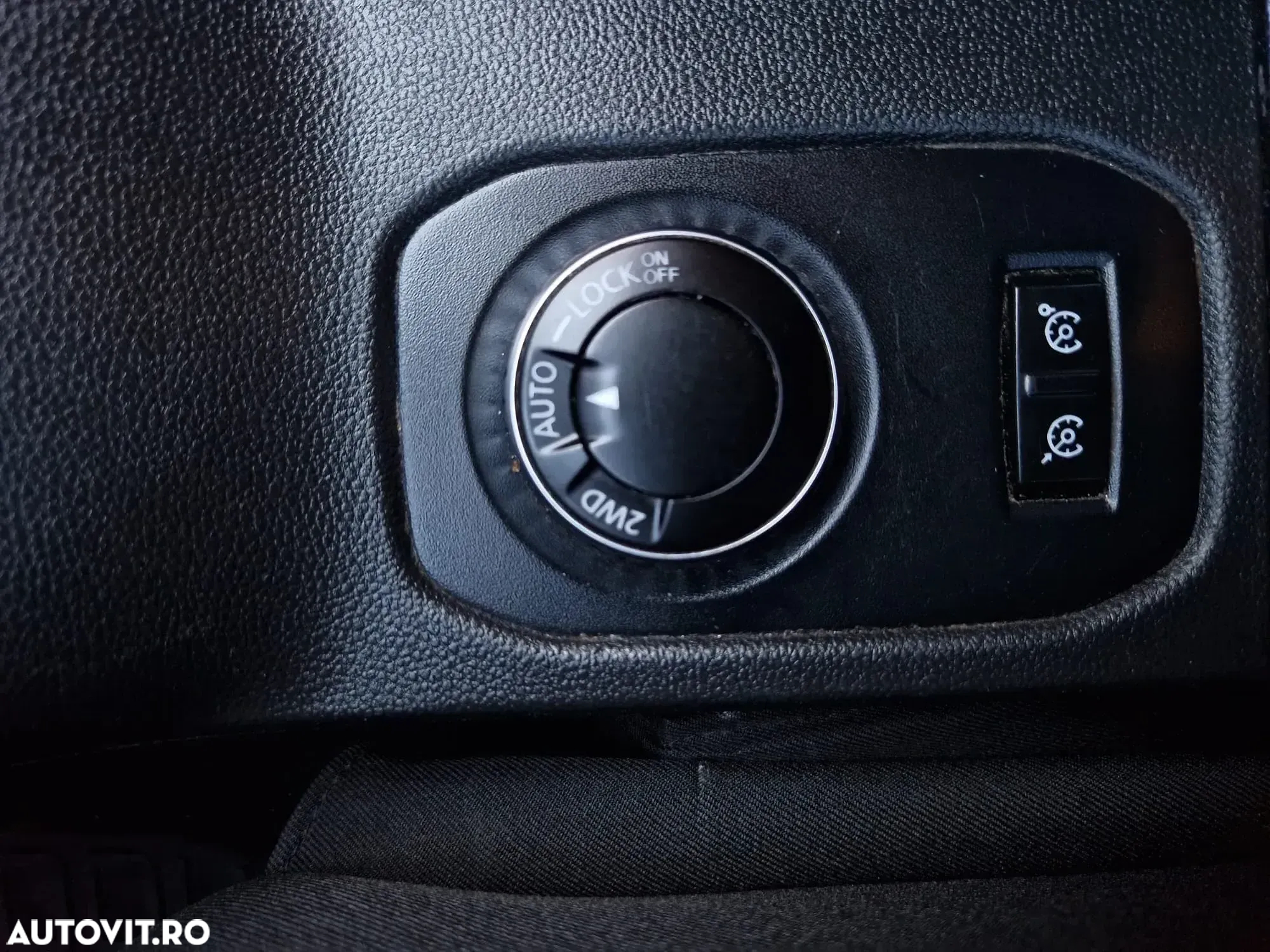 Dacia Duster 1.5 Blue dCi 4WD Comfort - 14