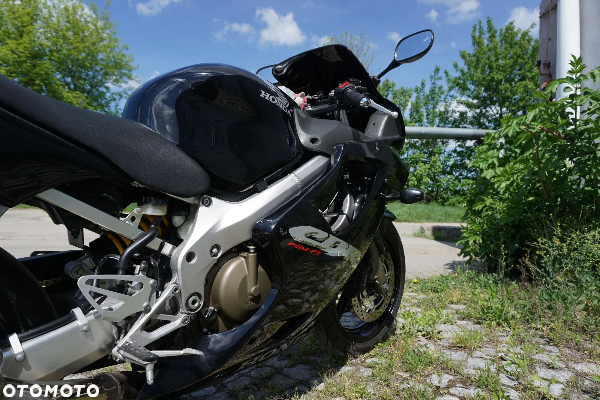 Honda CBR - 23