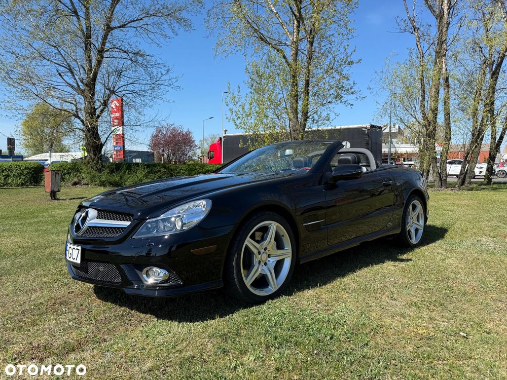 Mercedes-Benz SL - 1
